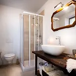Le Casette - Bymyhomeincomo شقة *