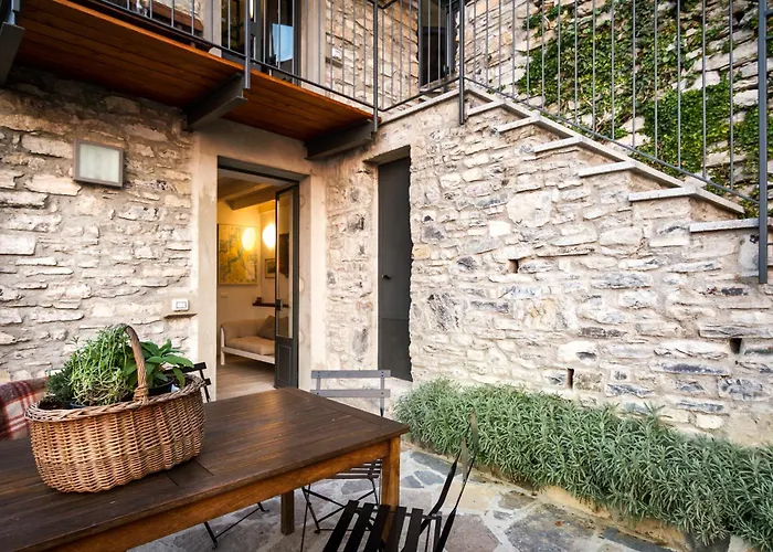 Le Casette - Bymyhomeincomo