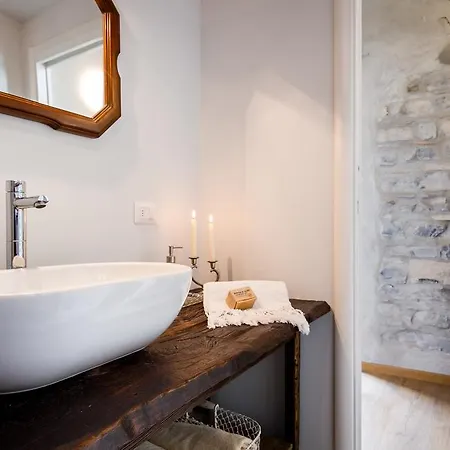 Le Casette - Bymyhomeincomo Daire