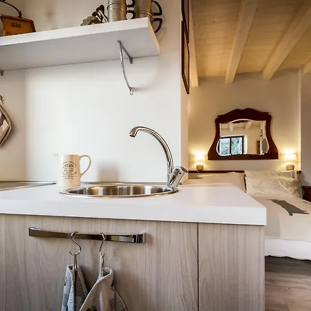 Le Casette - Bymyhomeincomo Apartamento *